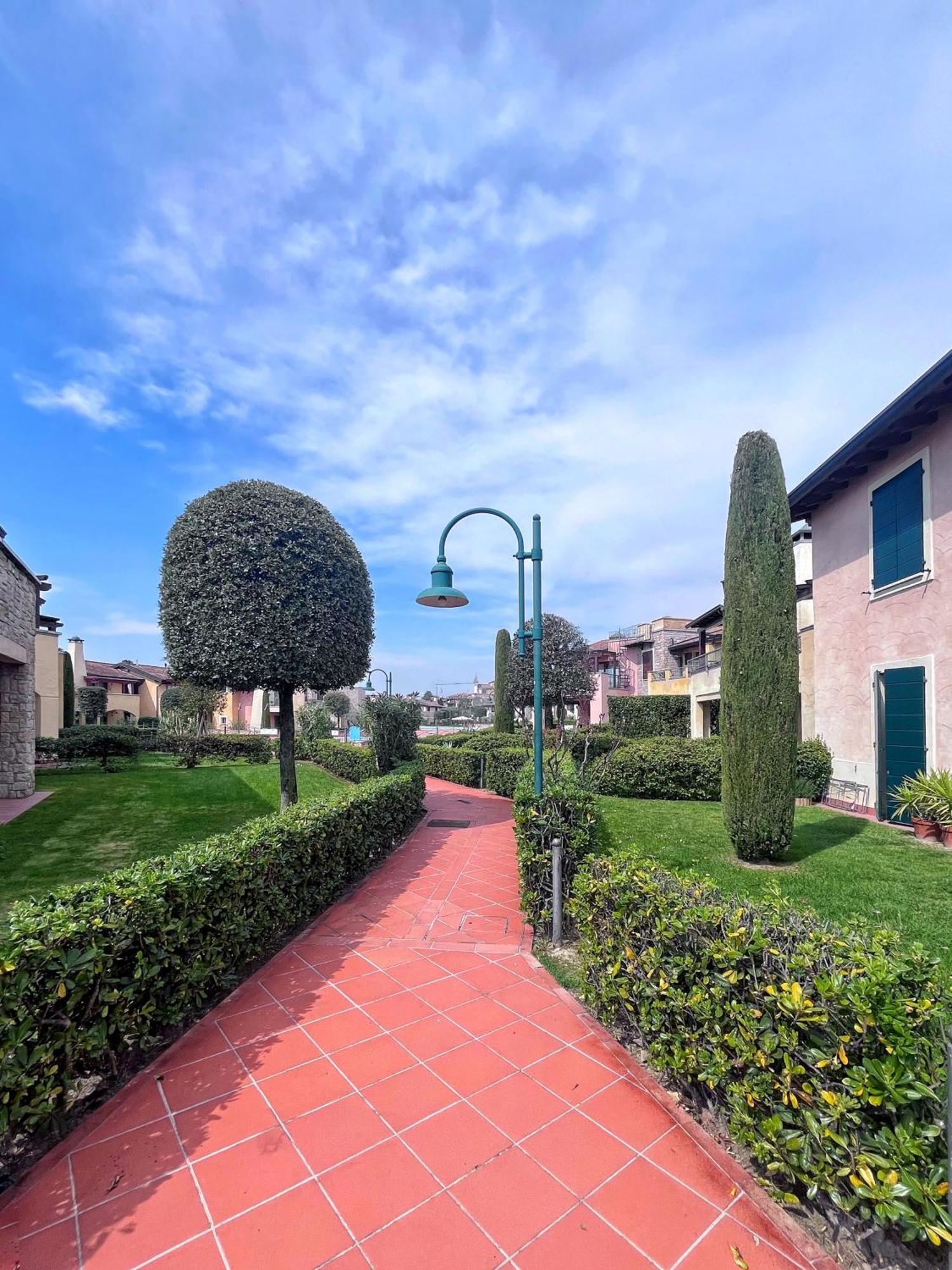 La Rocca 2-11 By Wonderful Italy Apartment Manerba del Garda Luaran gambar